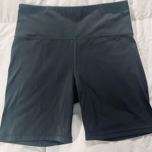 Athleta Ultra High Rise 7in Shorts